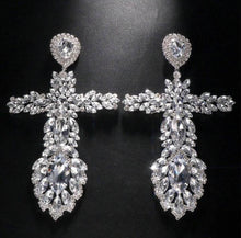 Load image into Gallery viewer, “CROSS DIAMOND” EARRINGS
