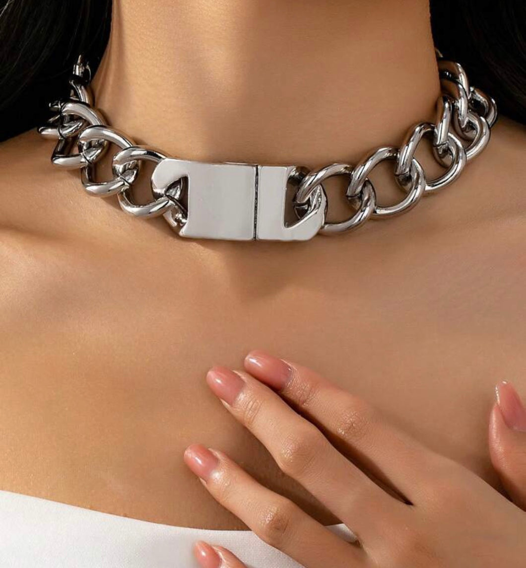 “CUBAN” SILVER NECKLACE