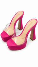 Load image into Gallery viewer, “BRATZ DOLL” PINK HEEL
