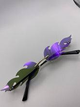 Load image into Gallery viewer, Purple Flame Sunnys
