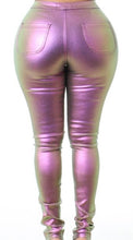 Load image into Gallery viewer, "FITTED METALLIC PURPLE" JEANS
