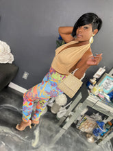 Load image into Gallery viewer, &quot;ADORE&quot; LEGGINGS
